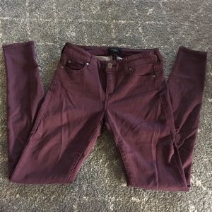 3 for $25 🎉 Maroon Skinny Jeans